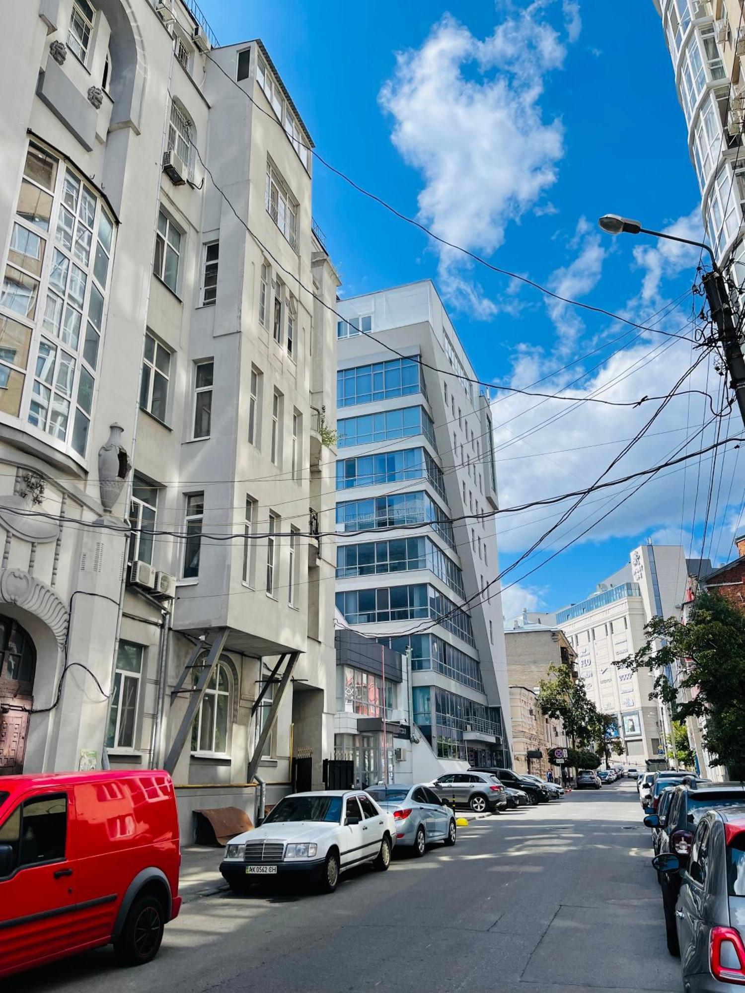 Apartment For Rent In The City Center Of Kharkiv K18 Elinaflats Exterior photo