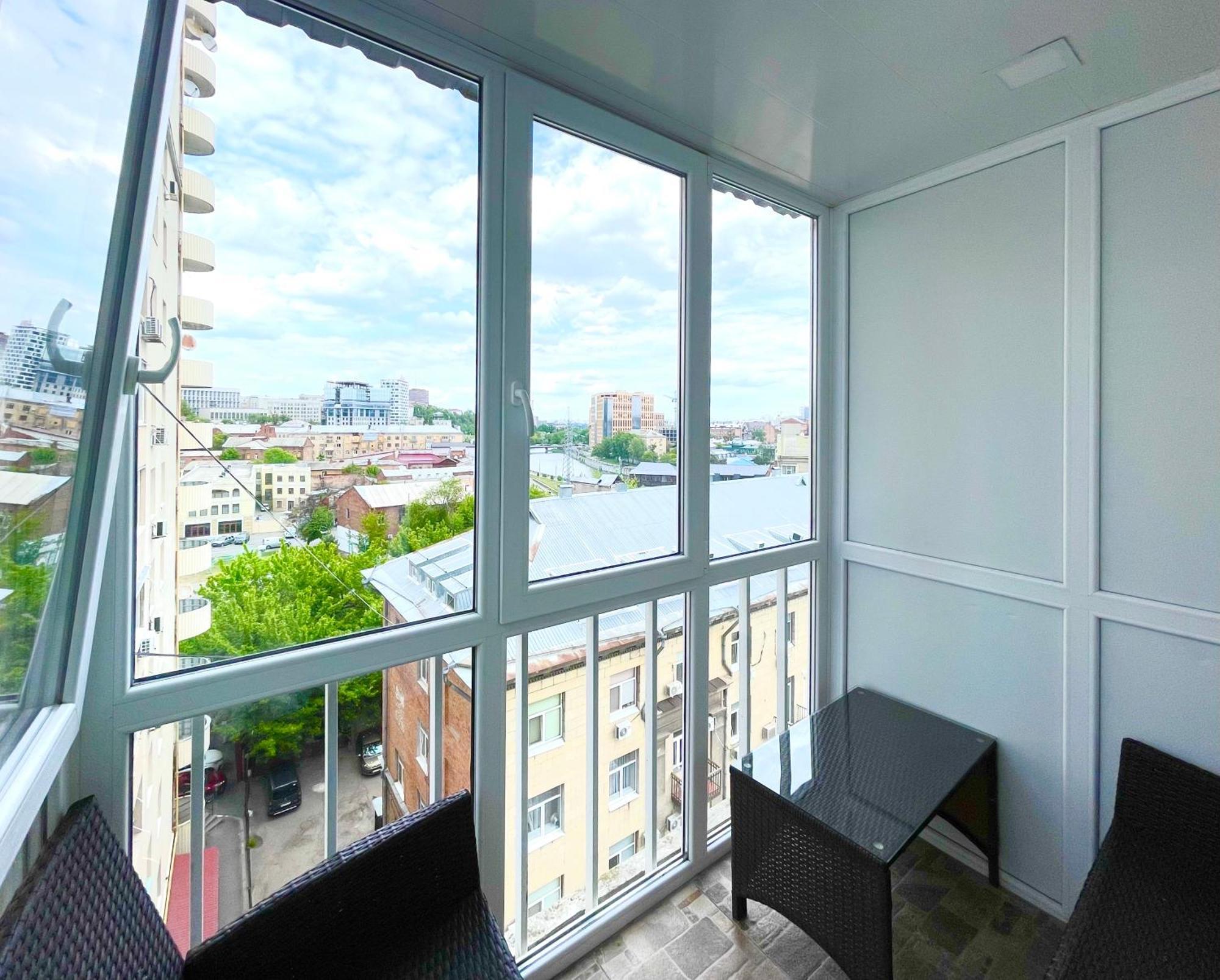 Apartment For Rent In The City Center Of Kharkiv K18 Elinaflats Exterior photo